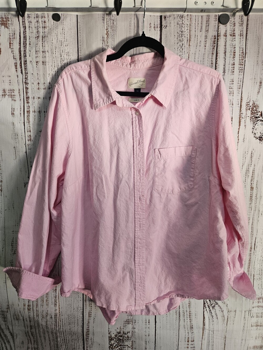 Universal Thread Pink Button-Front Shirt